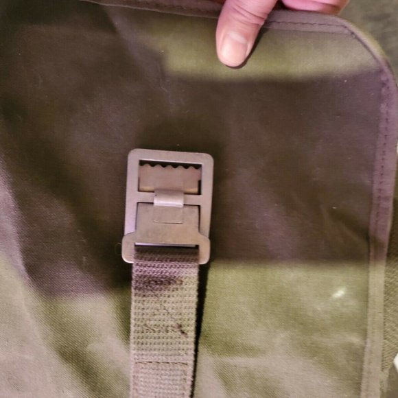 GERMAN CLOTHING STORAGE COMBAT BAG - Picture 2 of 12